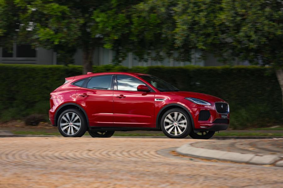  Jaguar E-Pace D240 AWD R-Dynamic 2018 года  (AU) (фото 18 из 22)